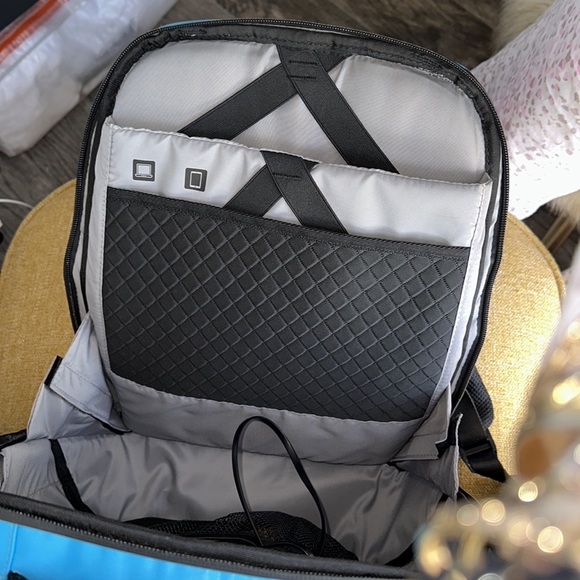 Biosled  Electronic Billboard Backpack - Picture 8 of 15